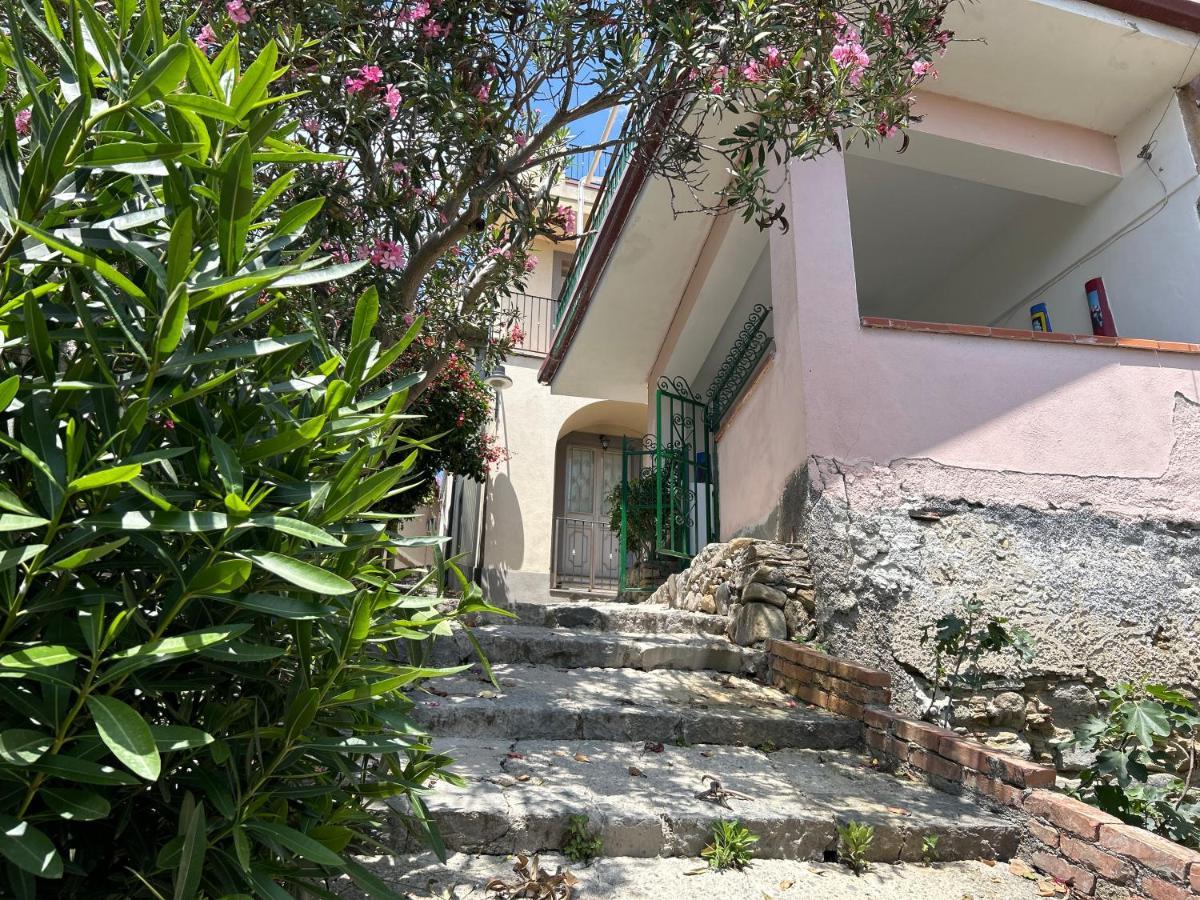 La Casa Del Borgo Cavallaro Gaggi Exteriér fotografie
