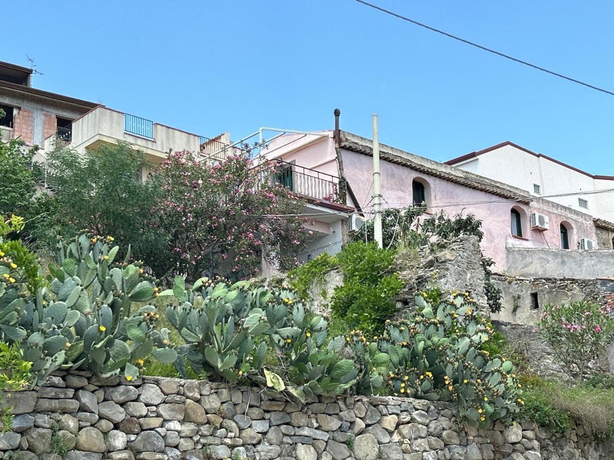 La Casa Del Borgo Cavallaro Gaggi Exteriér fotografie