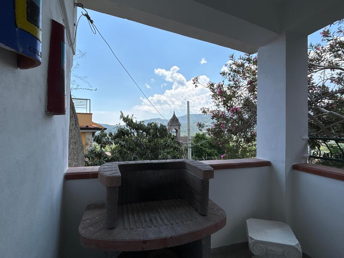 La Casa Del Borgo Cavallaro Gaggi Exteriér fotografie